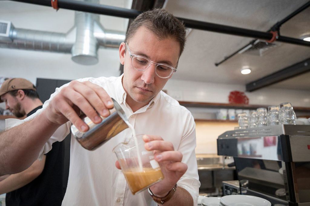 Coffee chemistry with Christopher Hendon BeanScene