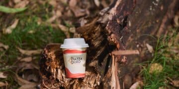 Piazza D'Oro home-compostable cups