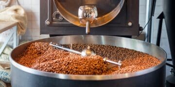 A recent study in Scientific Reports revealed that all Arabica coffee exhibits the same pattern of colour change during the roasting process.