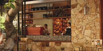 Evra Marketplace focuses on sourcing its ingredients locally.