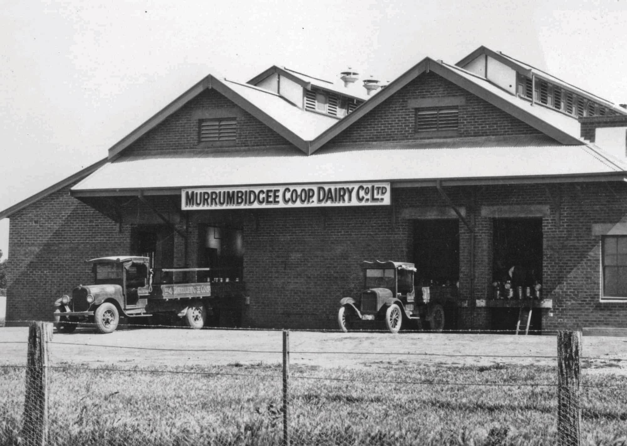 Riverina Fresh was first established as a dairy co-operative in 1922.