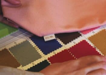 HUM. Concept provides a range of customisation services to help better connect coffee with community.