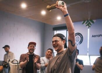 A gap year led Némo Pop to Australia where he fuelled his coffee interest in one of the world's top coffee cultures. Image: Némo Pop.