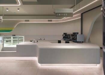 Eversys E’4m X-Wide machines at the new Milk & Moss café.