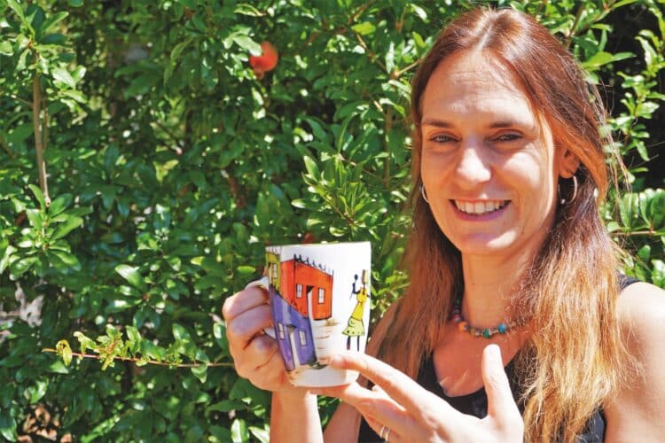 Dr Nicole Motteux.